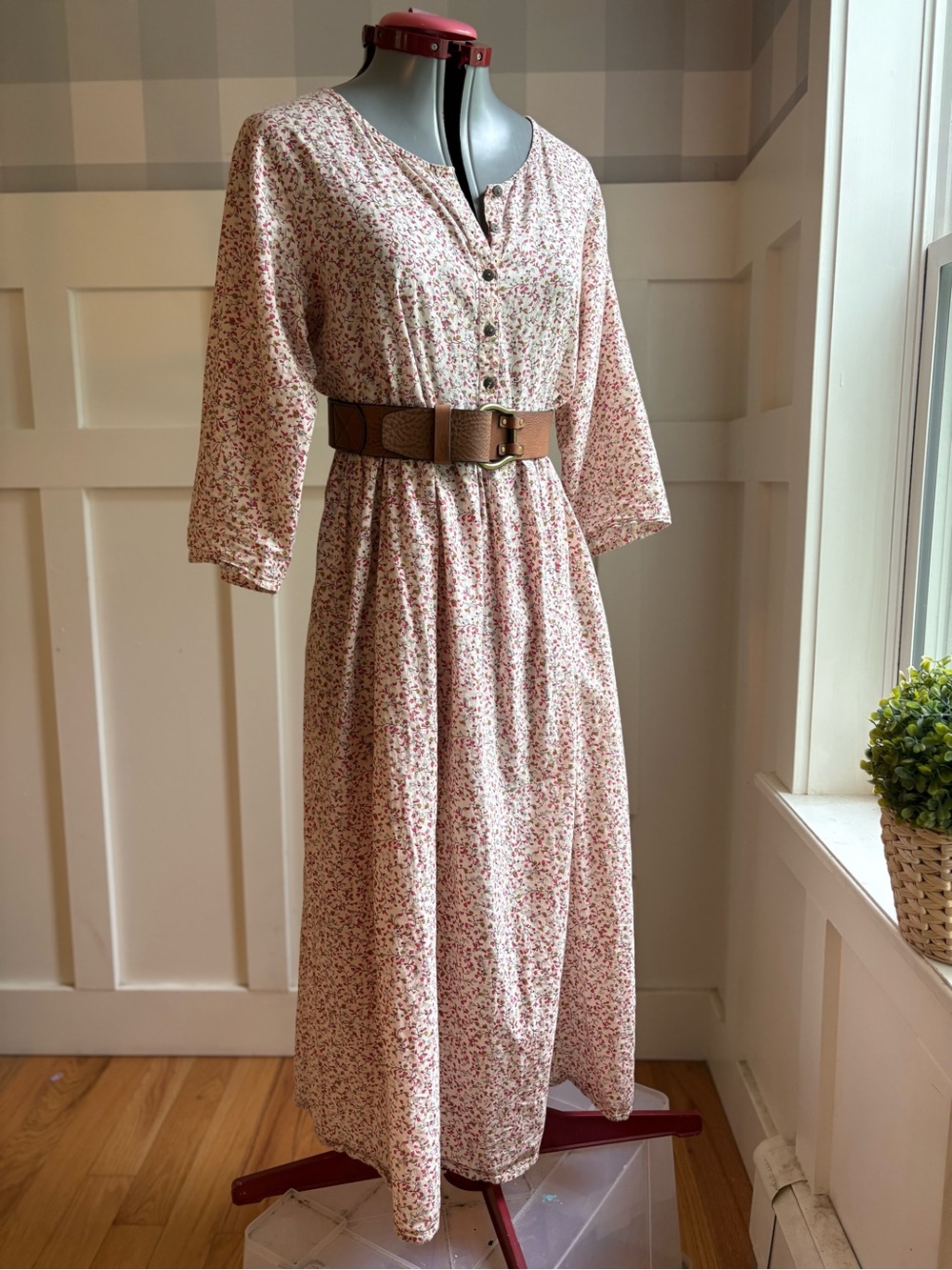 Soft Pink 100% Cotton Floral Maxi Dress with Button Front 2XL - Picture 6 of 9